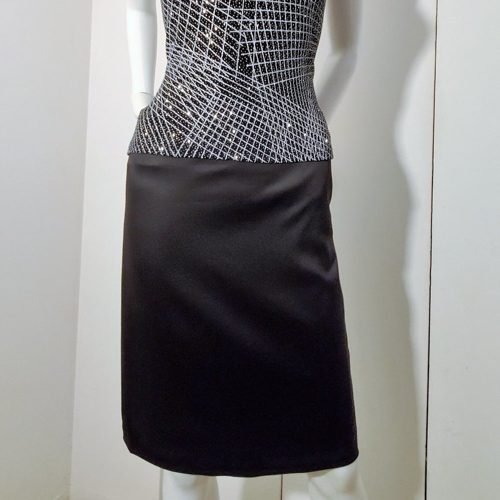 BCBG MAXAZRIA | Black shiny pencil skirt | Size 4